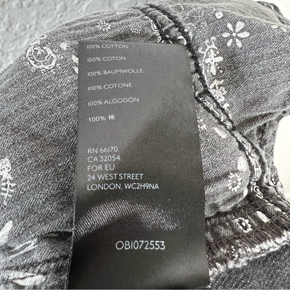 Free People Women size 25 washed black distressed mini jean cuffed shorts - Picture 9 of 10